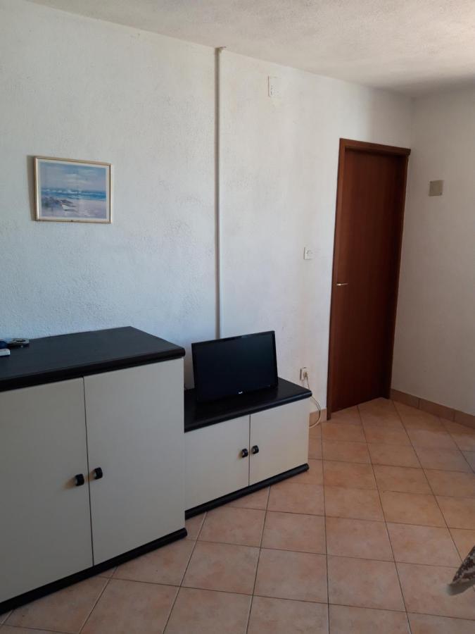 Apartment Lana Привлака Екстериор снимка