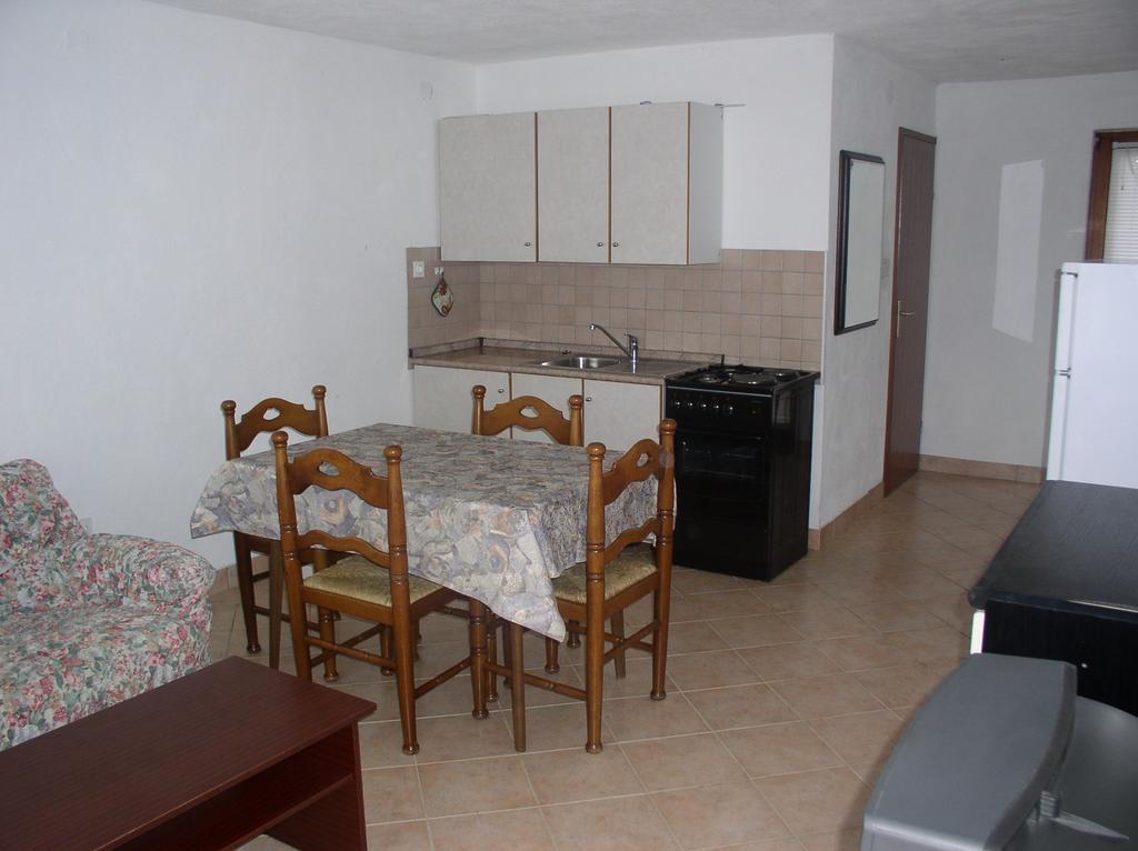 Apartment Lana Привлака Екстериор снимка