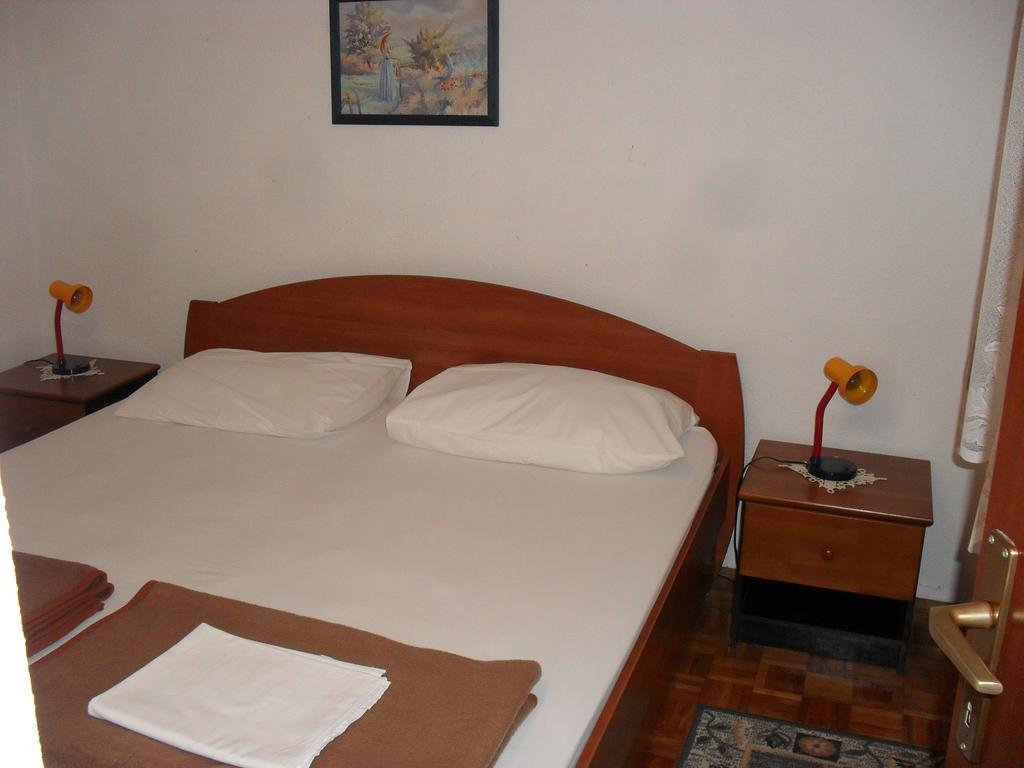 Apartment Lana Привлака Екстериор снимка