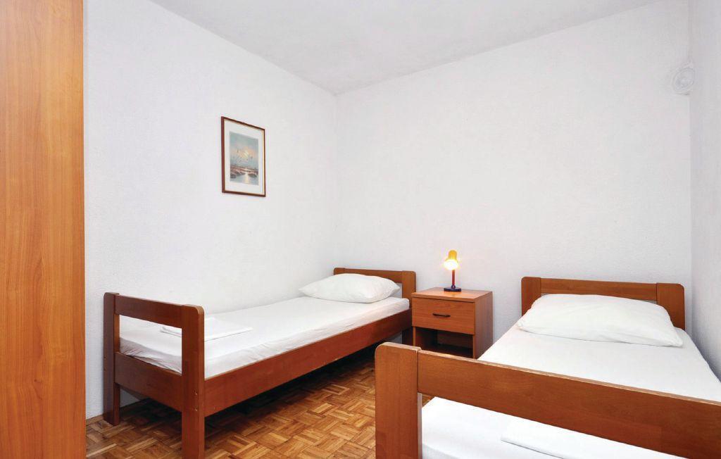 Apartment Lana Привлака Екстериор снимка